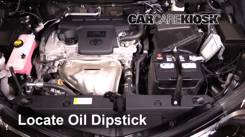 2016 Toyota RAV4 Limited 2.5L 4 Cyl. Oil Check Oil Level